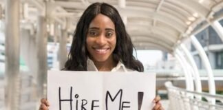 How Students Can Market Themselves to Potential Employers